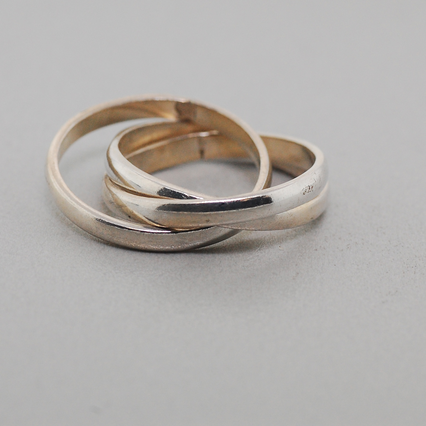 Details about Sterling Silver Triple Twisted Rolling Bands Ring Mexico Details about Sterling Silver Triple Twisted Rolling Bands Ring Mexico